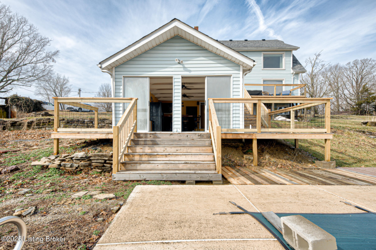 Listing Image 45
