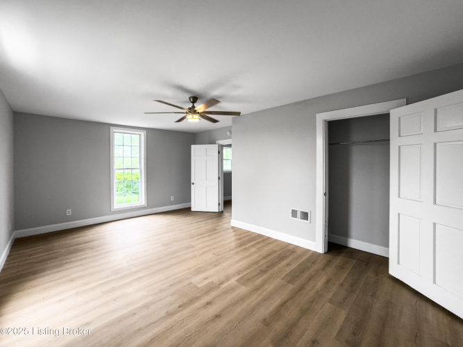 Listing Image 57