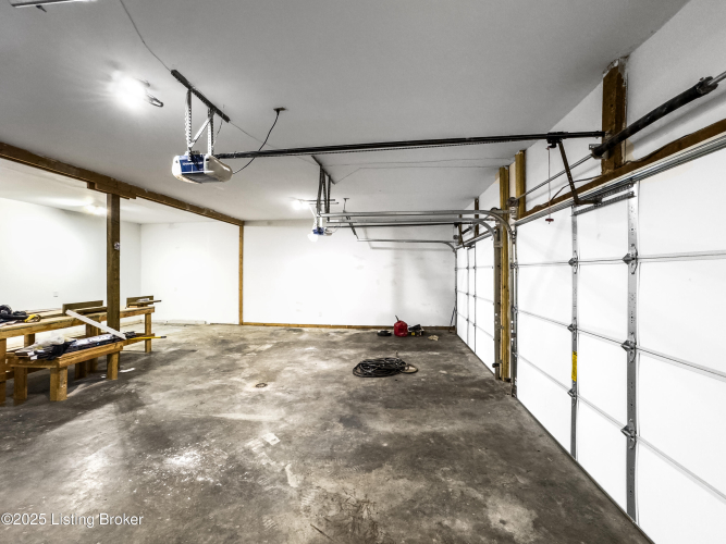 Listing Image 75