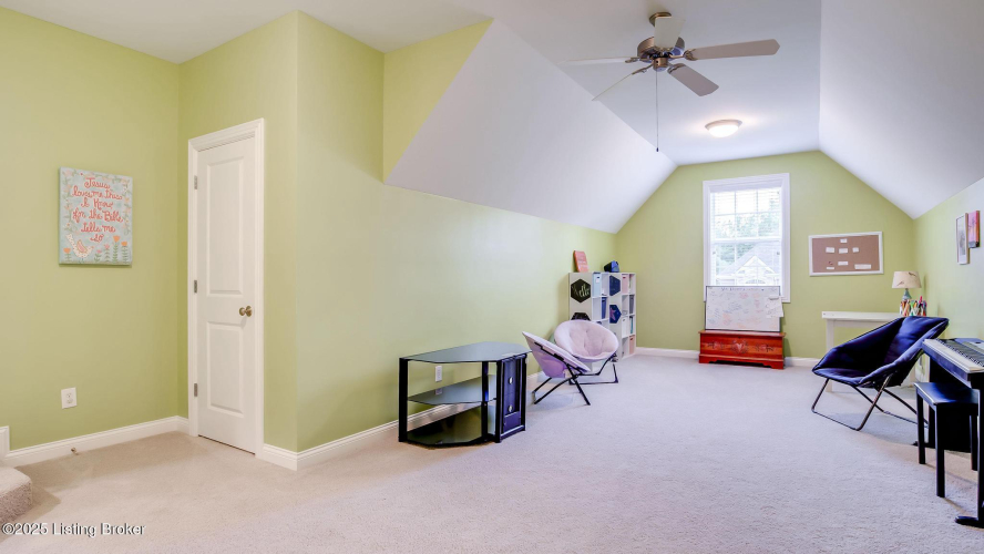 Listing Image 52