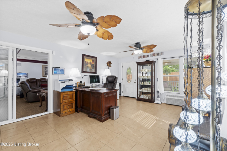 Listing Image 33