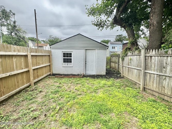Listing Image 37