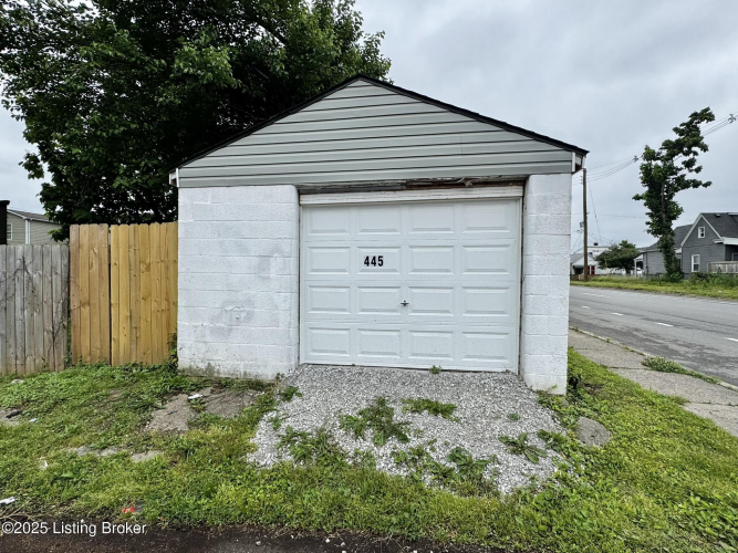 Listing Image 40