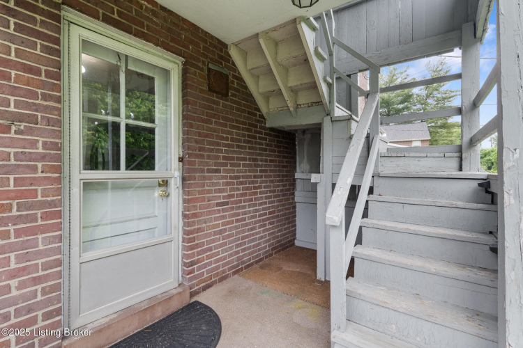 Listing Image 42