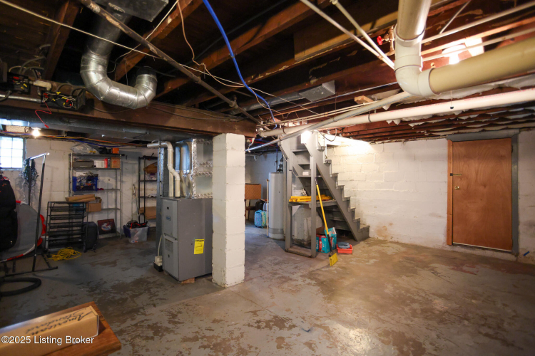 Listing Image 28