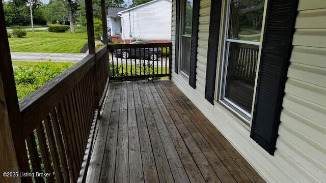 Listing Image 14
