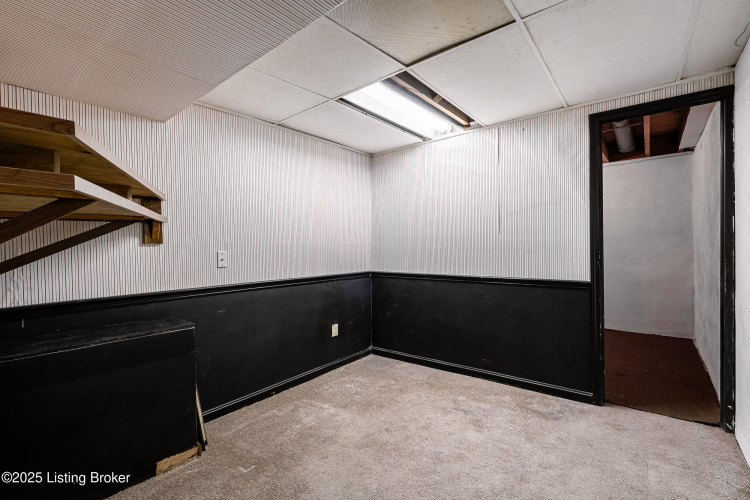 Listing Image 57