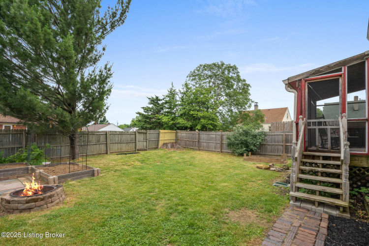 Listing Image 14