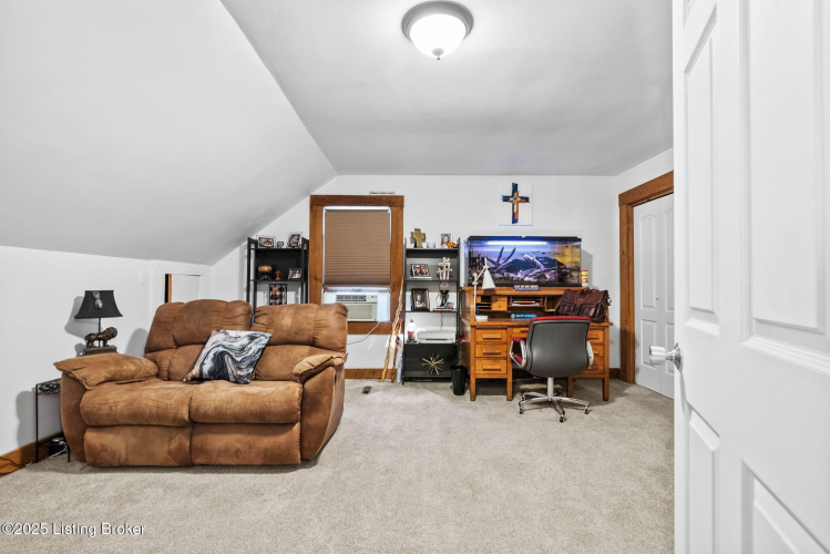 Listing Image 39