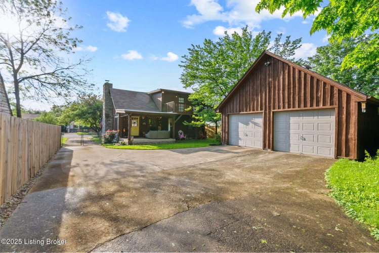 Listing Image 58