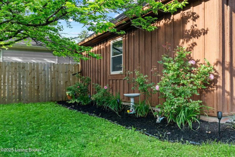 Listing Image 59