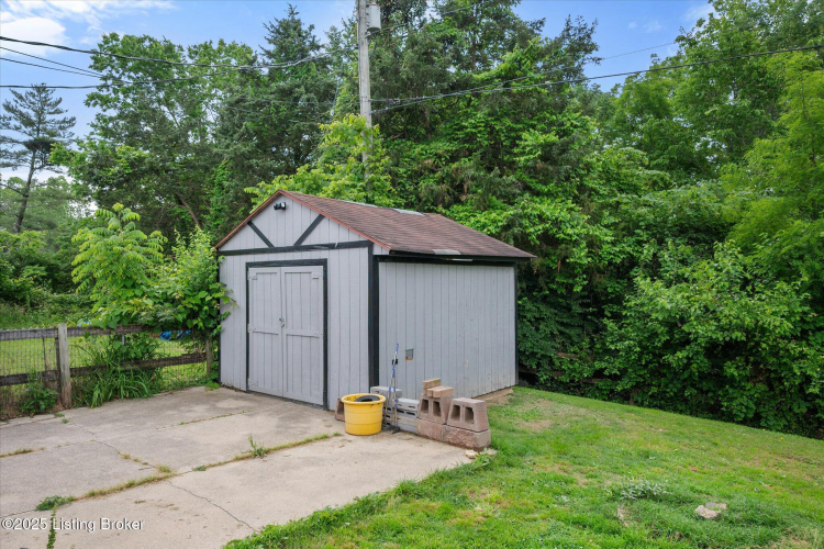 Listing Image 28