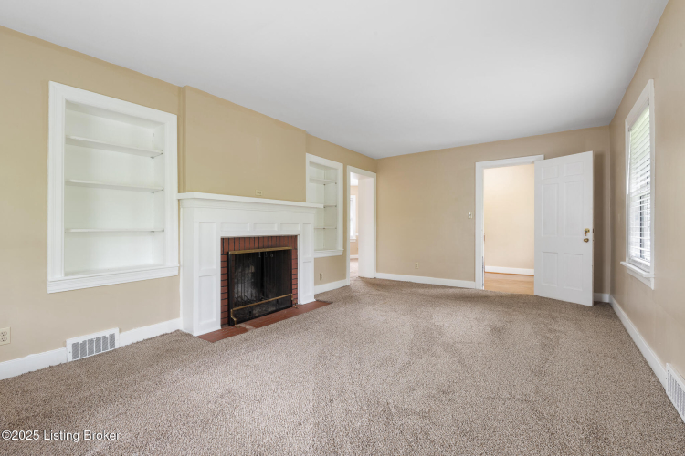 Listing Image 27