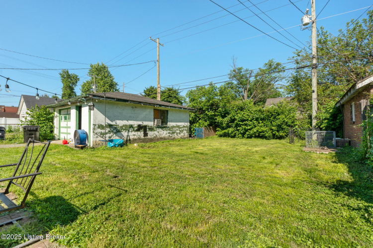 Listing Image 14