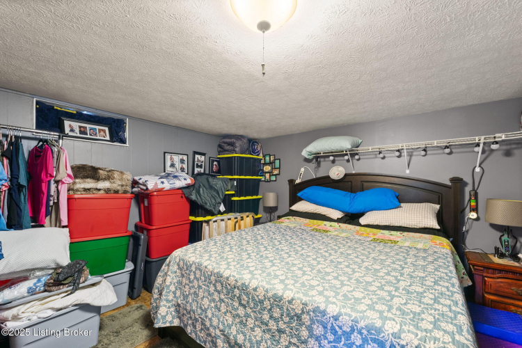Listing Image 41