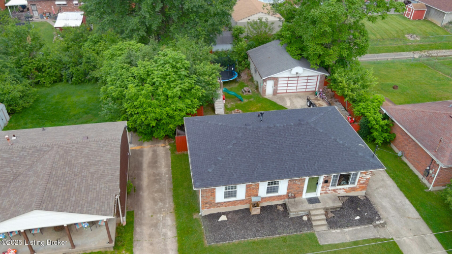 Listing Image 10