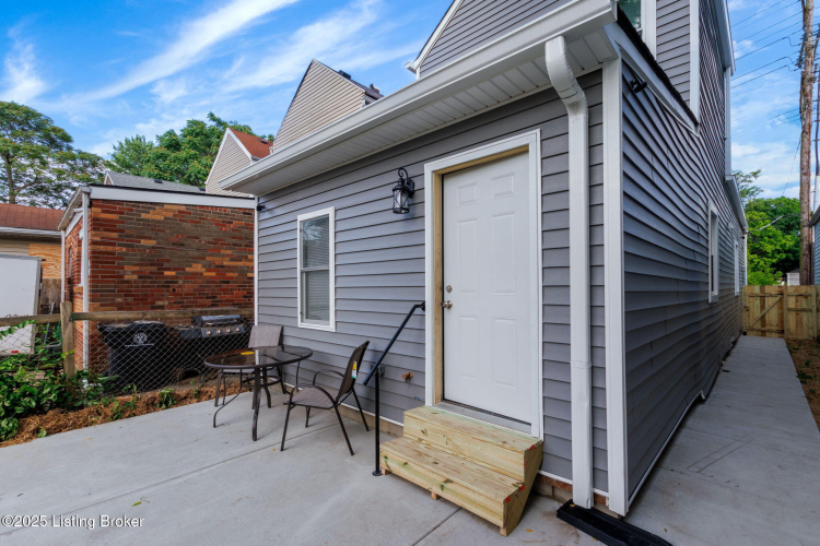 Listing Image 35