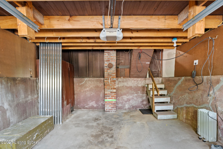 Listing Image 45
