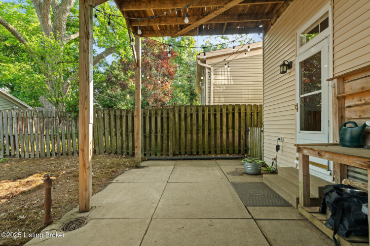 Listing Image 46