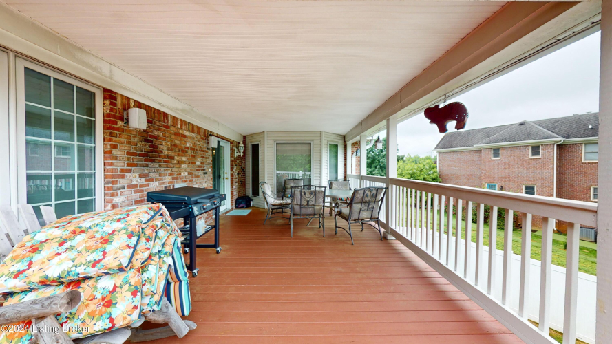 Listing Image 43