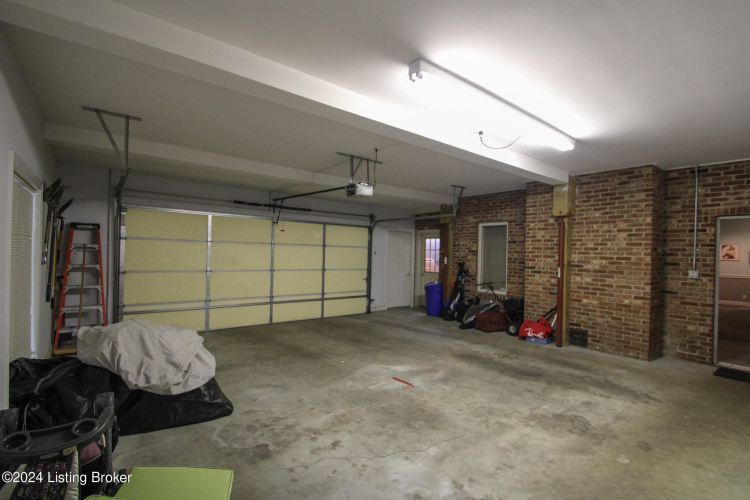 Listing Image 48