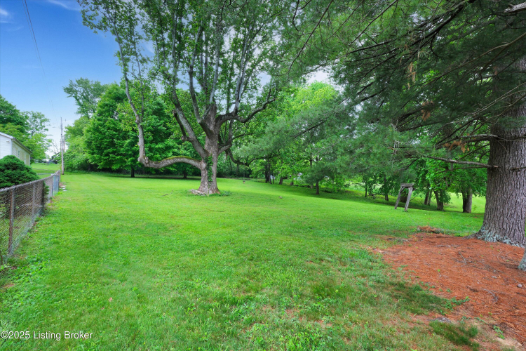 Listing Image 42