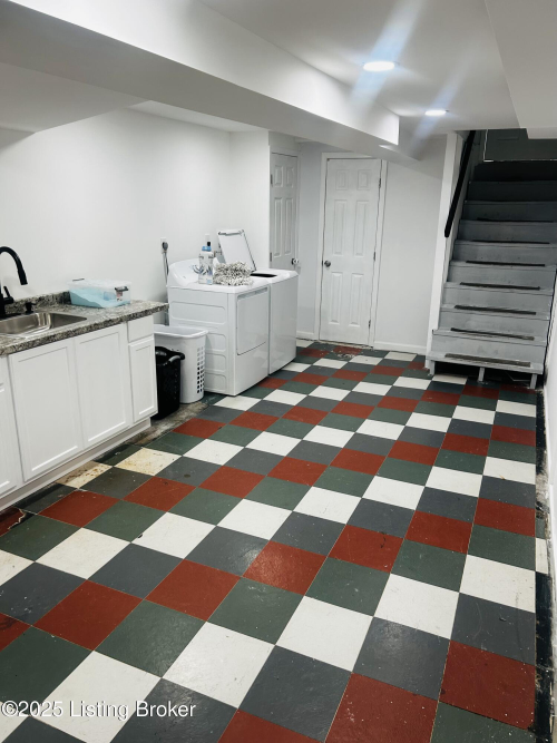 Listing Image 19
