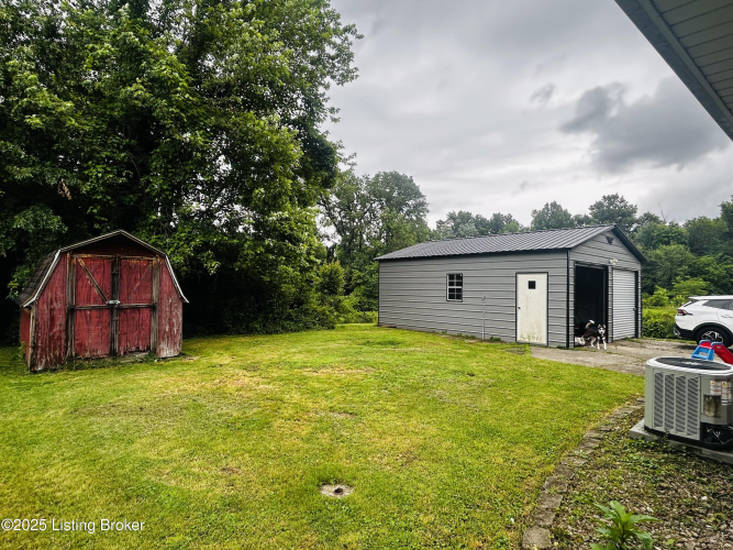 Listing Image 32