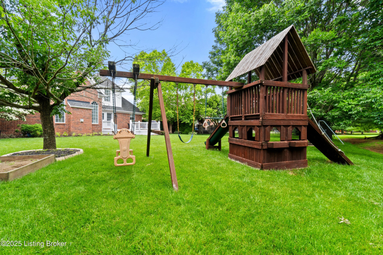 Listing Image 37