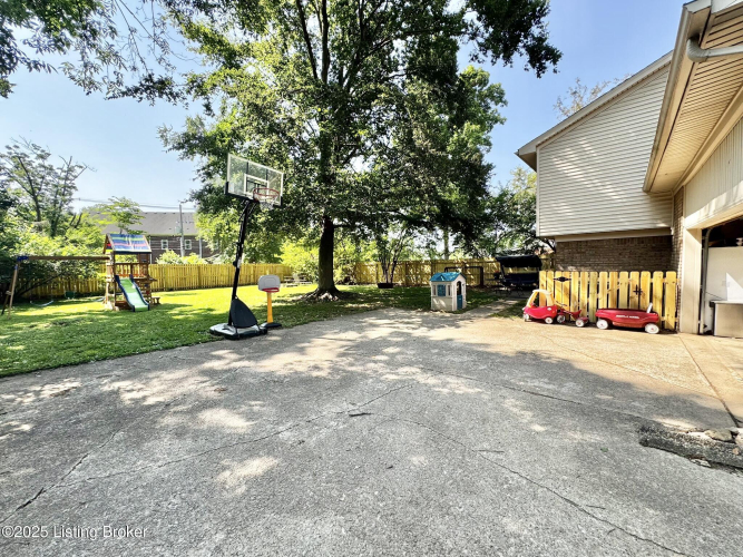 Listing Image 50