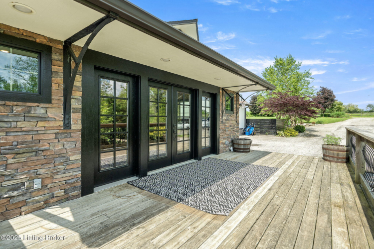 Listing Image 54