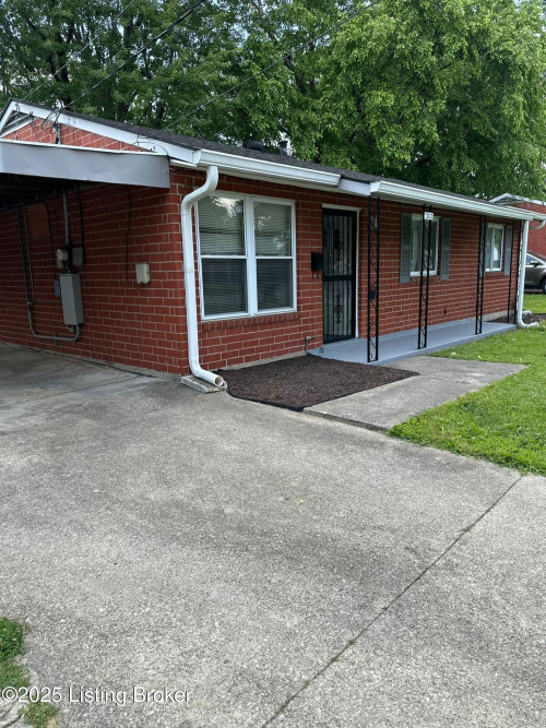 Listing Image 6