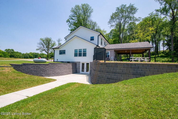 Listing Image 57