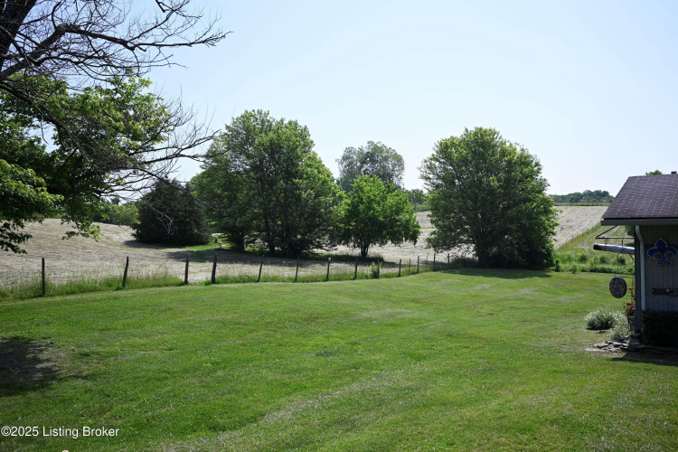 Listing Image 26