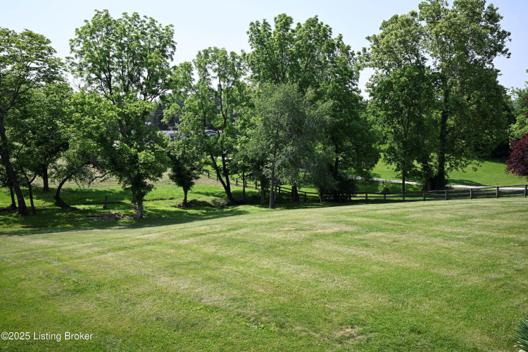 Listing Image 27