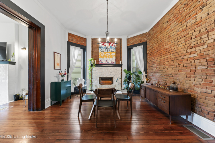 Listing Image 21