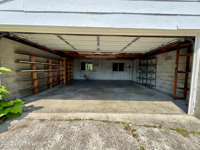 Listing Image 24