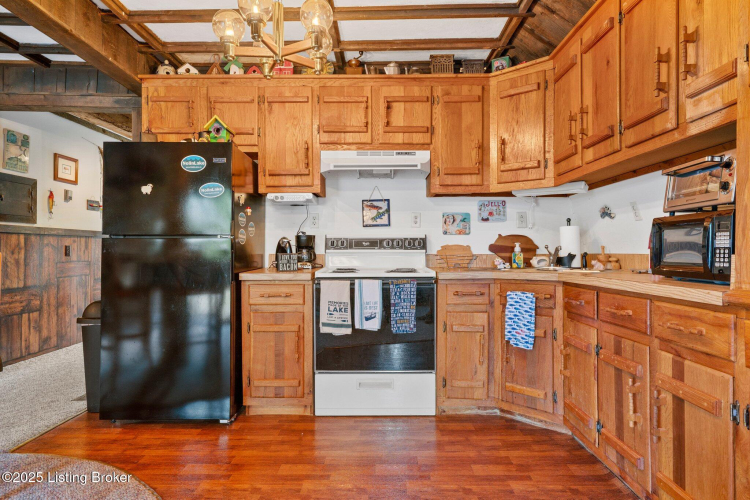 Listing Image 19