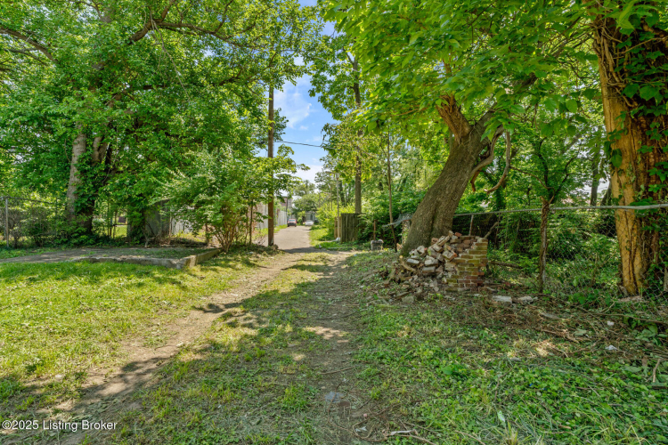 Listing Image 21