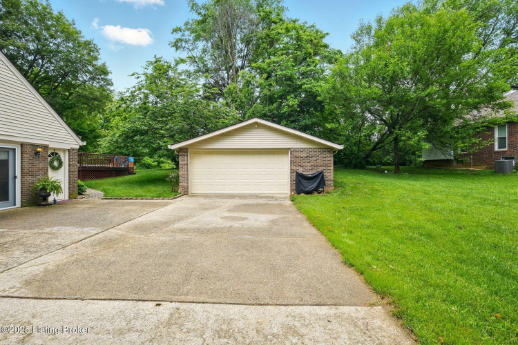 Listing Image 35