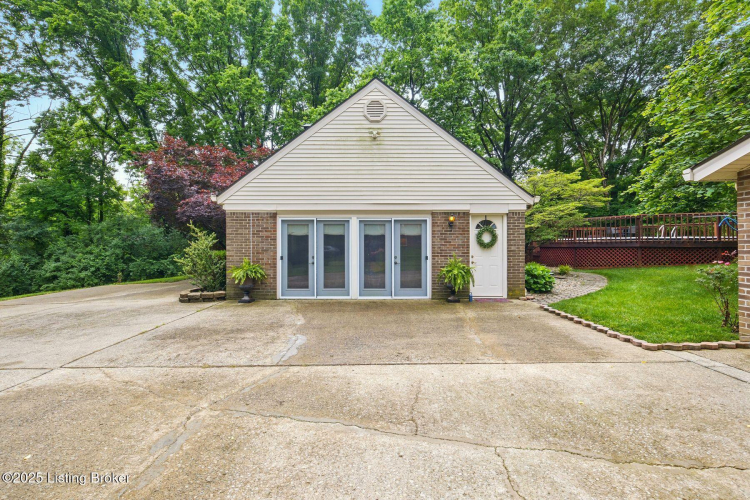Listing Image 36