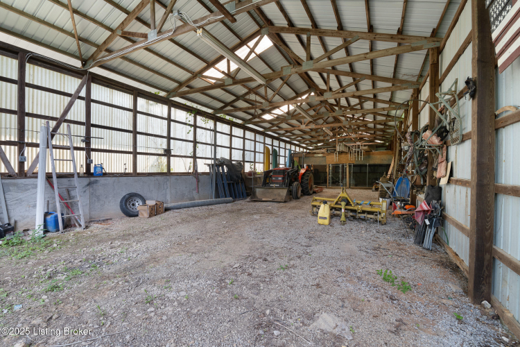 Listing Image 61