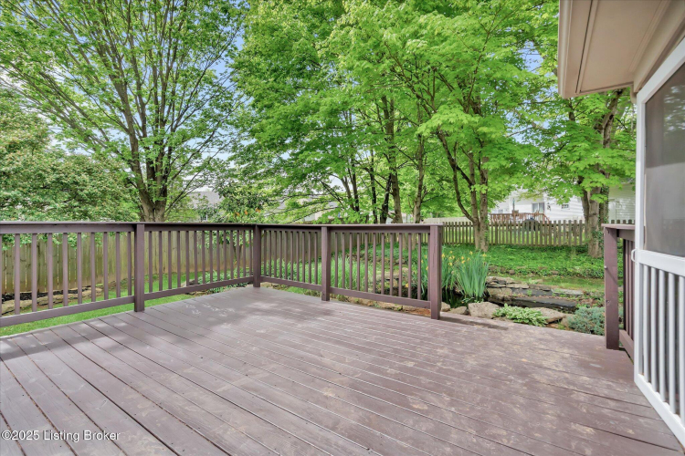 Listing Image 32