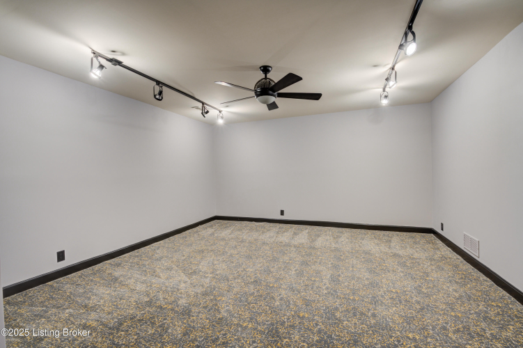 Listing Image 55