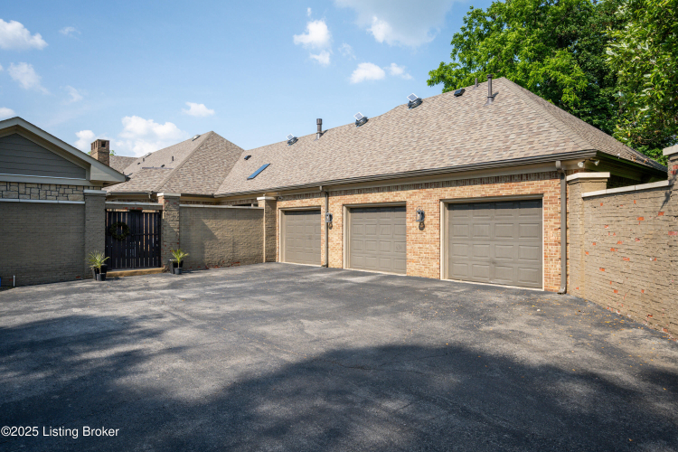 Listing Image 74