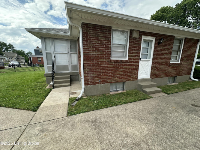 Listing Image 50