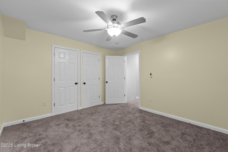 Listing Image 27