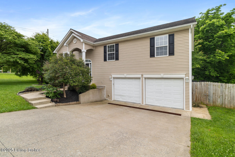 Listing Image 33