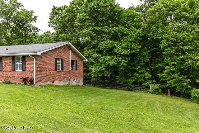Listing Image 46