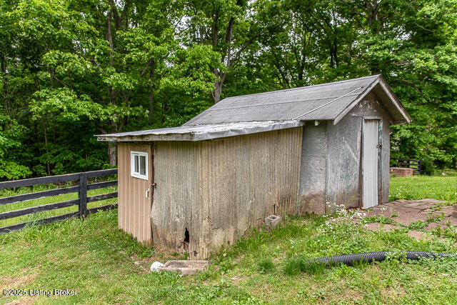 Listing Image 56